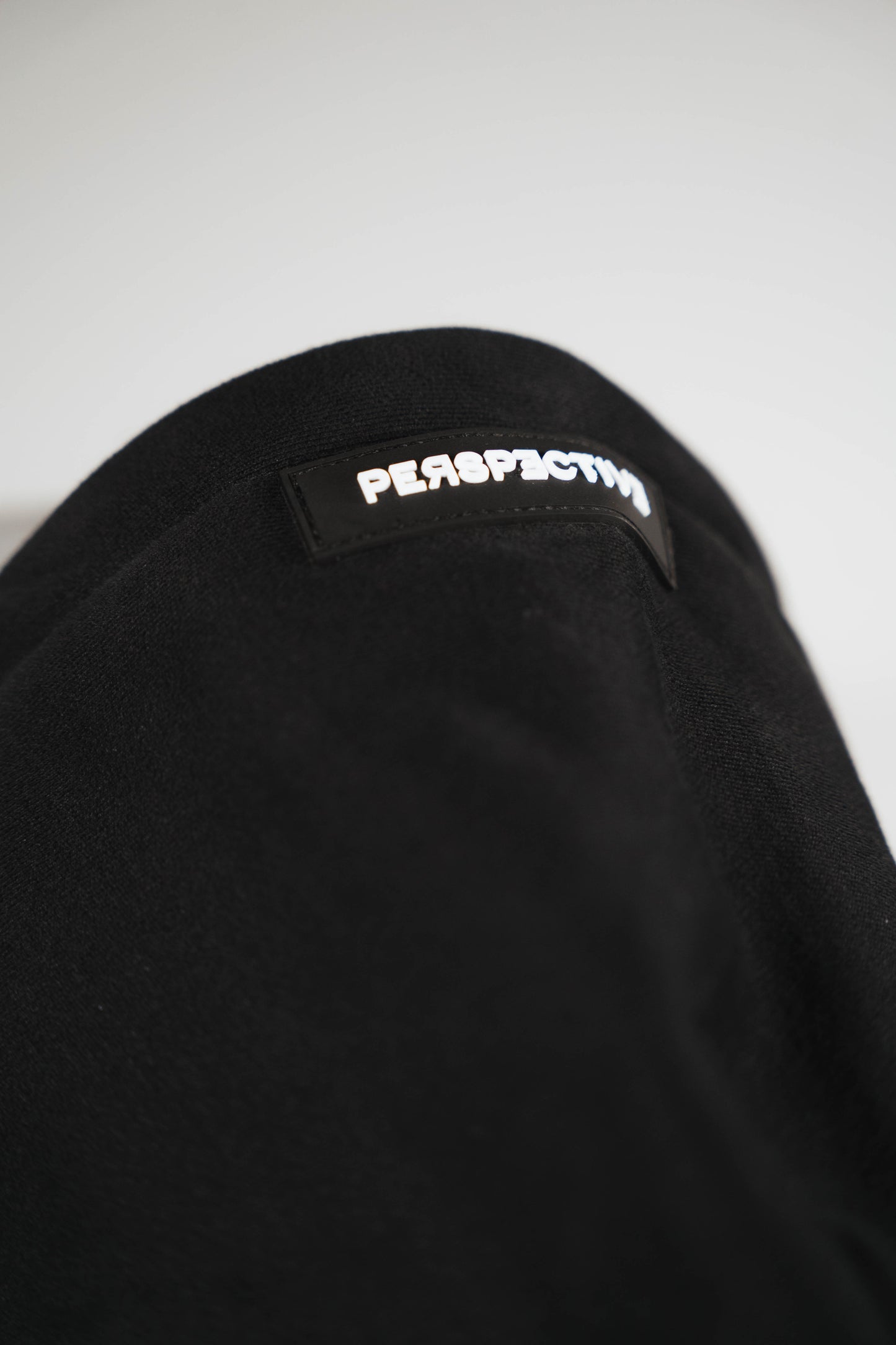 Perspective Basic Hoodie Black